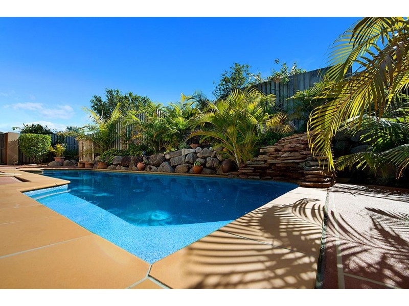 12 Riverwood Drive, Ashmore QLD 4214