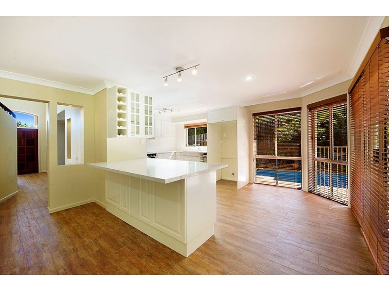 12 Riverwood Drive, Ashmore QLD 4214