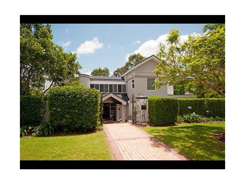 7016 Riverview Crescent, Sanctuary Cove QLD 4212