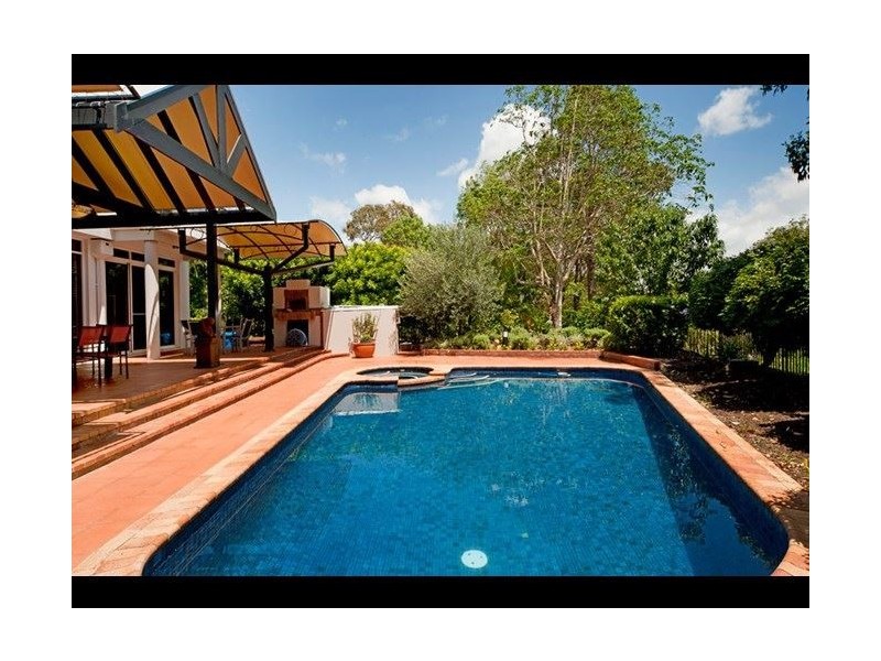 7016 Riverview Crescent, Sanctuary Cove QLD 4212
