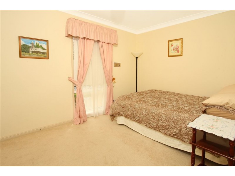 32 Banff Court, Robina QLD 4226