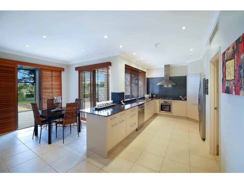 5935 Birkdale Terrace, Sanctuary Cove QLD 4212