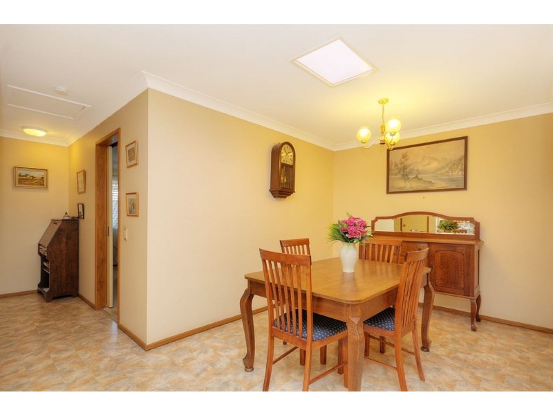 1/3 Chipwood Close, Burleigh Waters QLD 4220