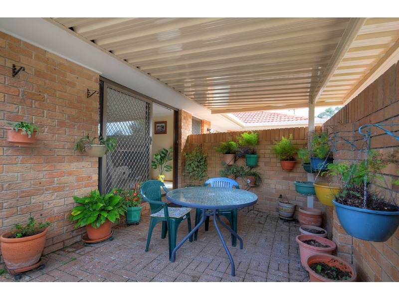 1/3 Chipwood Close, Burleigh Waters QLD 4220