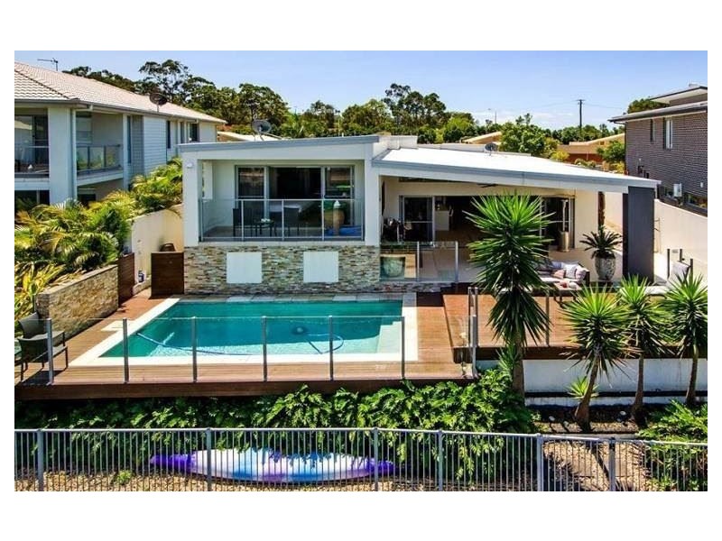 68 East Quay Drive, Biggera Waters QLD 4216