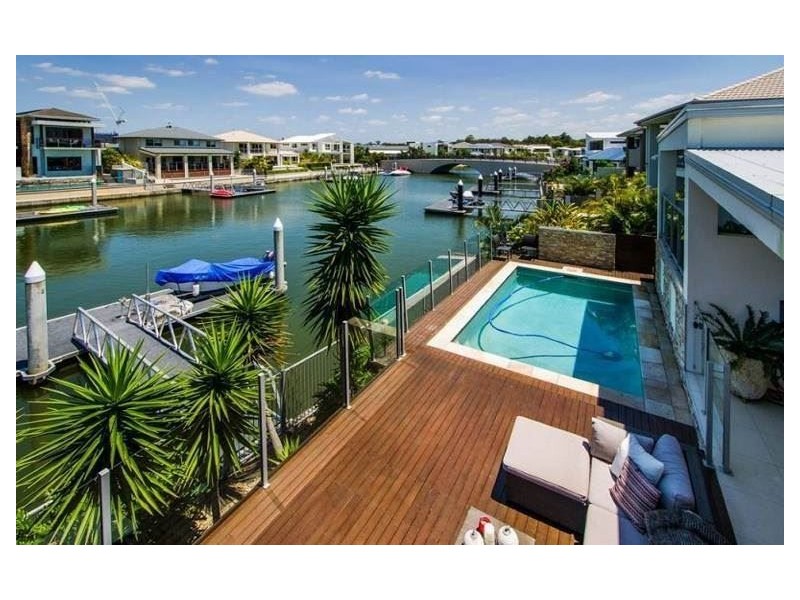 68 East Quay Drive, Biggera Waters QLD 4216
