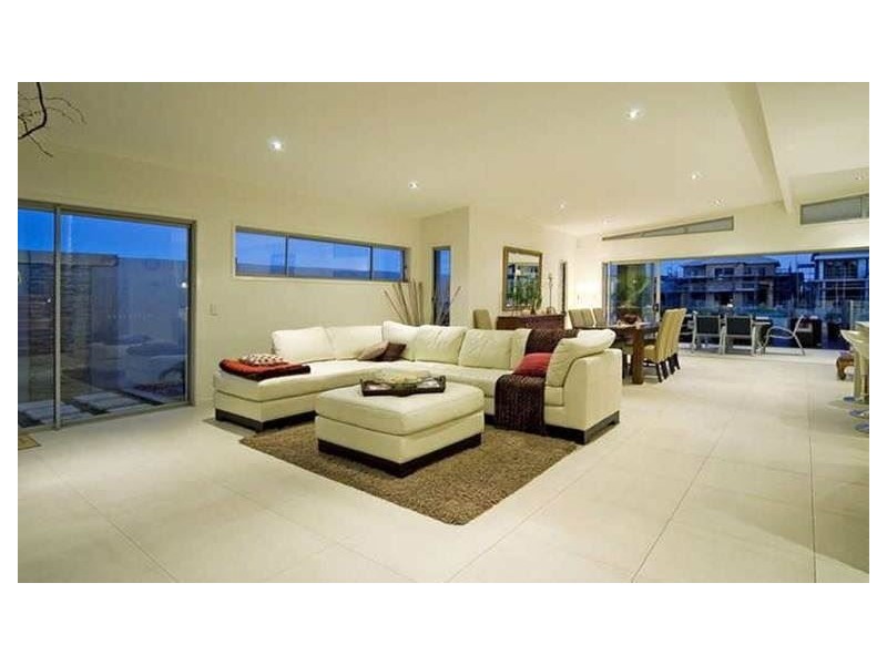 68 East Quay Drive, Biggera Waters QLD 4216