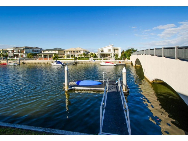 76 East Quay Drive, Biggera Waters QLD 4216