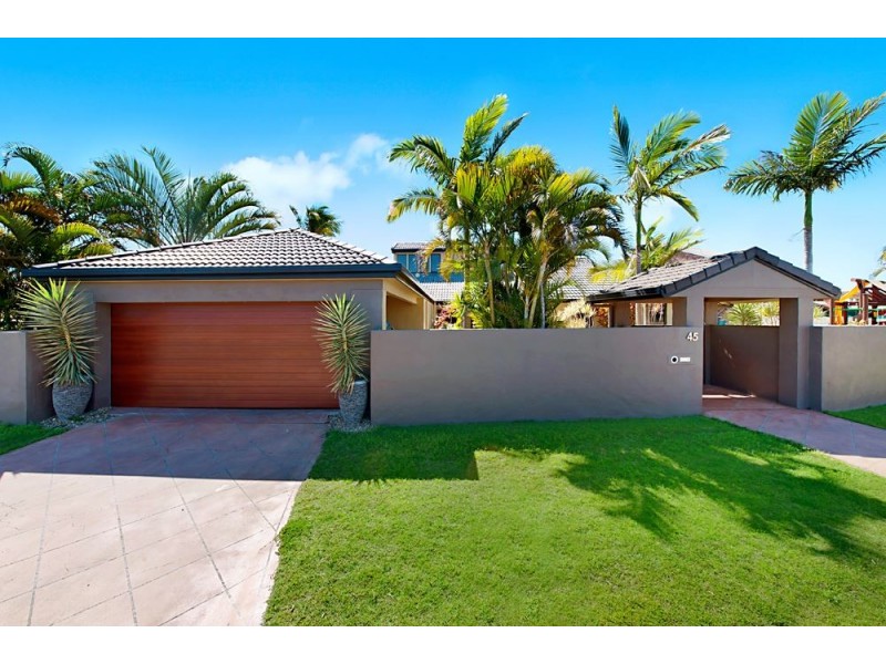 45 Wild Duck Drive, Mermaid Waters QLD 4218