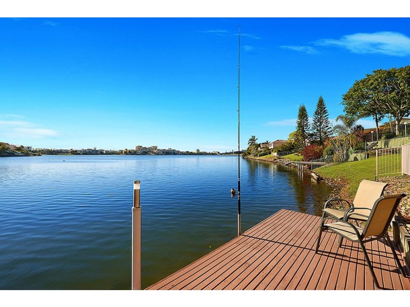23 Notre Dame Court, Varsity Lakes QLD 4227