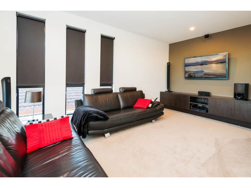 28A Ashbourne Terrace, Biggera Waters QLD 4216