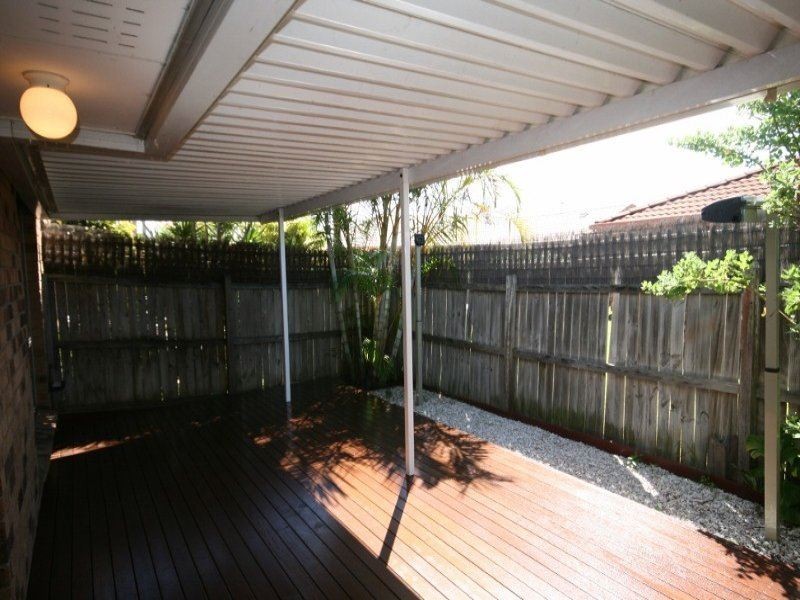 4/5 Pontoon Place, Varsity Lakes QLD 4227