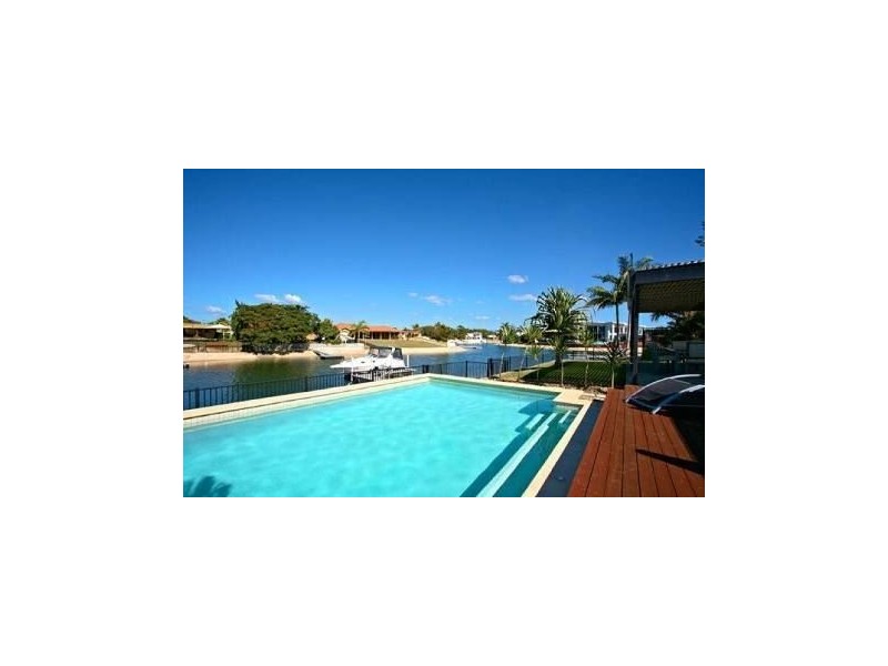 Broadbeach Waters QLD 4218