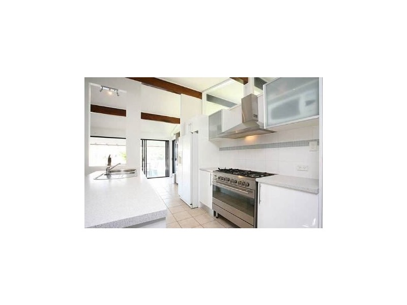 Broadbeach Waters QLD 4218