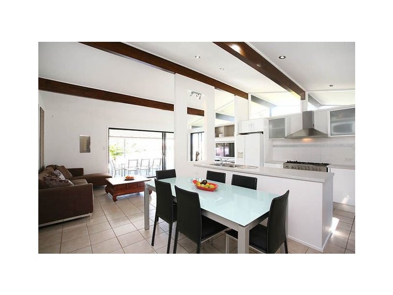 Broadbeach Waters QLD 4218