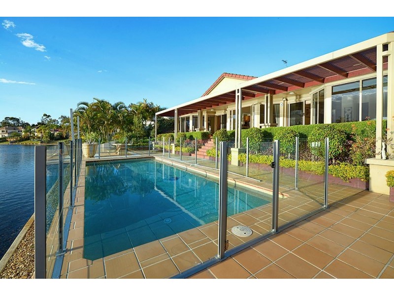 40 Cotlew Street East, Southport QLD 4215