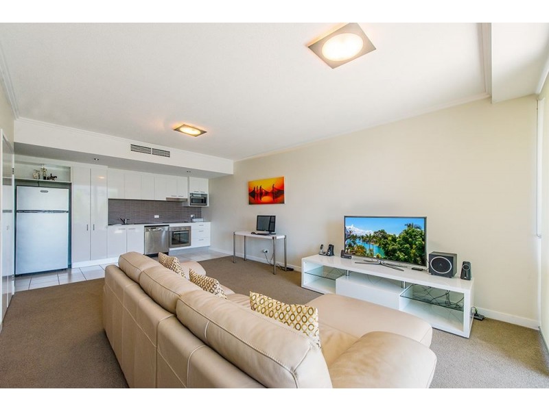 2206/33 TE Peters Drive, Broadbeach Waters QLD 4218