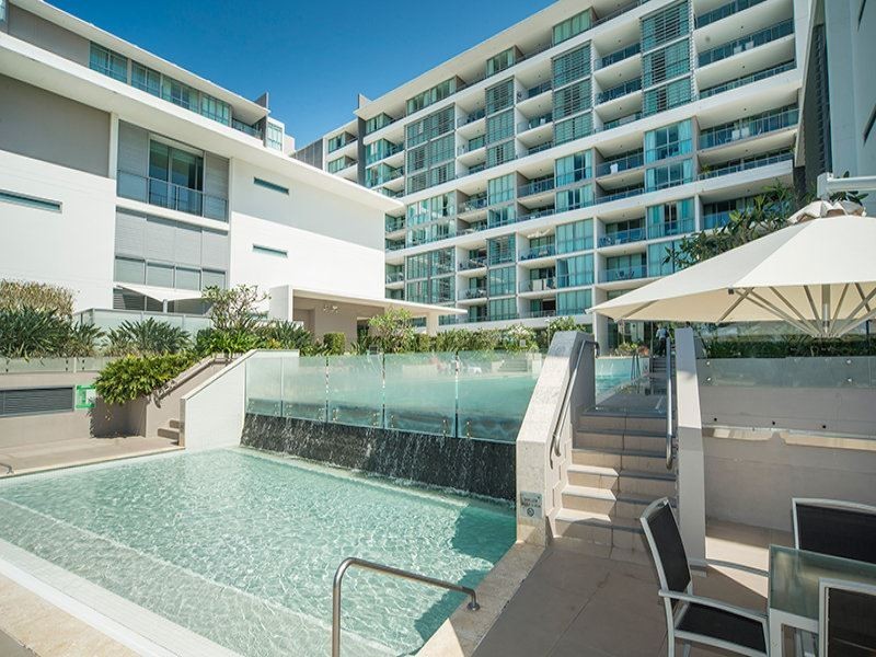 2206/33 TE Peters Drive, Broadbeach Waters QLD 4218