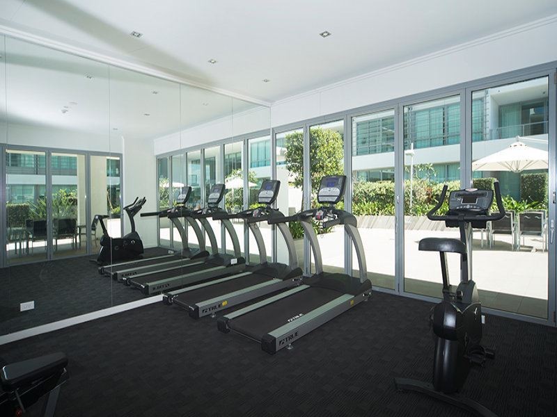 2206/33 TE Peters Drive, Broadbeach Waters QLD 4218