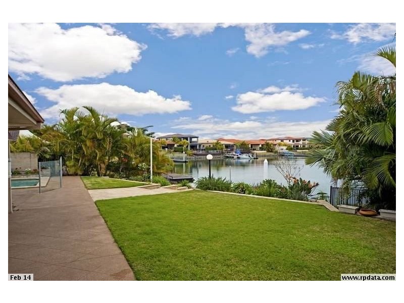 28 John Dalley Drive, Helensvale QLD 4212