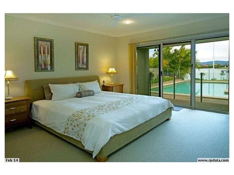 28 John Dalley Drive, Helensvale QLD 4212