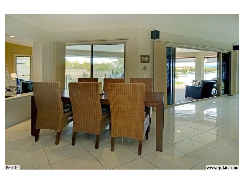 28 John Dalley Drive, Helensvale QLD 4212