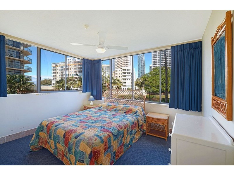 11/3263 Surfers Paradise Boulevard, Surfers Paradise QLD 4217