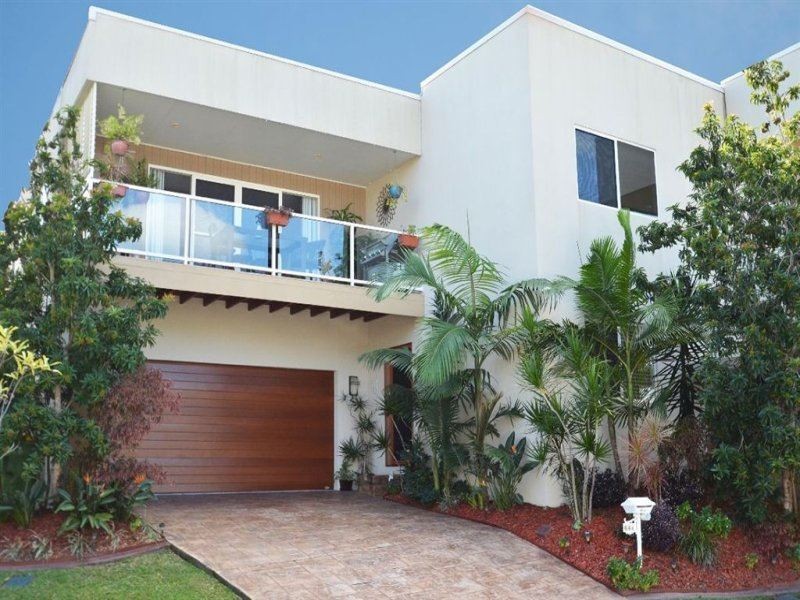 1/64 Bayswater Avenue, Varsity Lakes QLD 4227