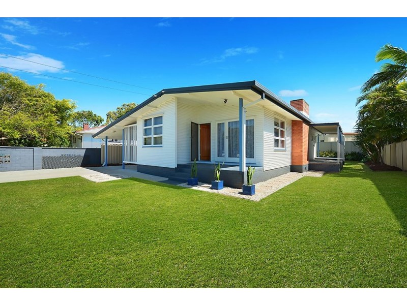 23 Joan Street, Burleigh Waters QLD 4220