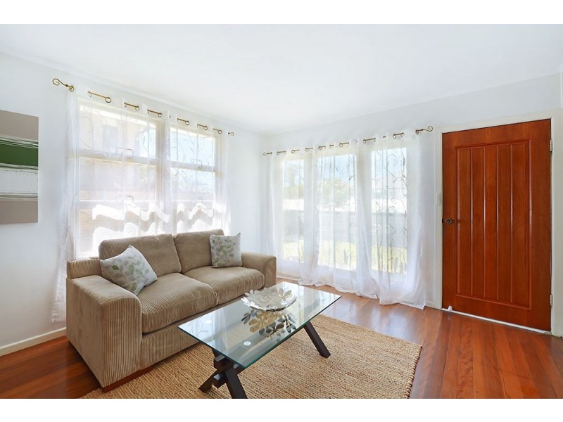 23 Joan Street, Burleigh Waters QLD 4220