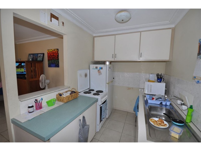5 Parnoo Street, Chevron Island QLD 4217