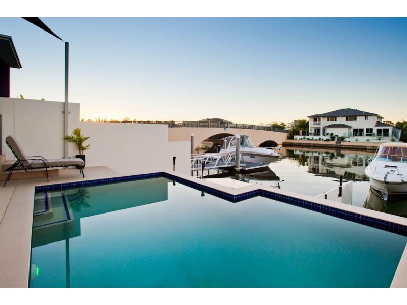 1/11 South Quay Drive, Biggera Waters QLD 4216