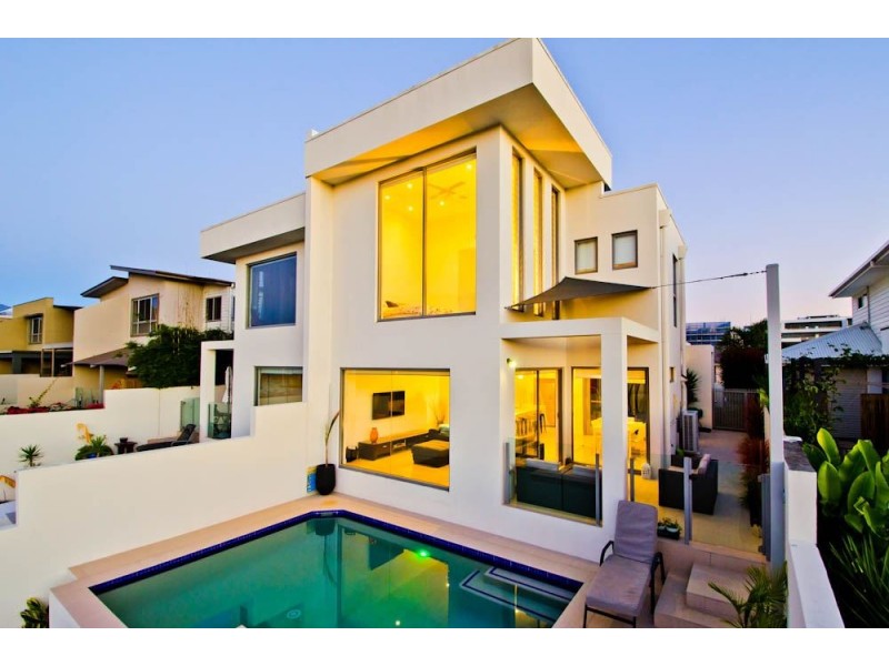 1/11 South Quay Drive, Biggera Waters QLD 4216