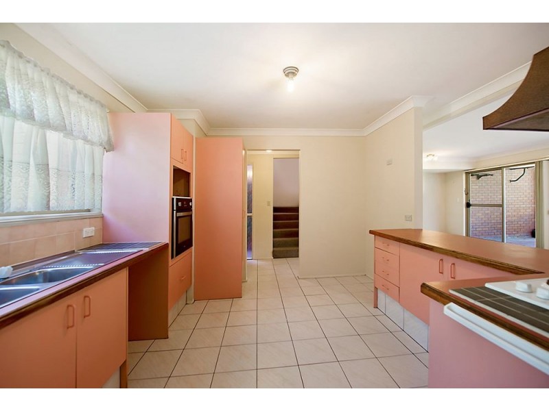 2/601 Pine Ridge Road, Biggera Waters QLD 4216