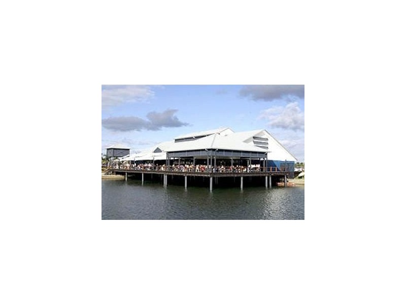 Hope Island QLD 4212