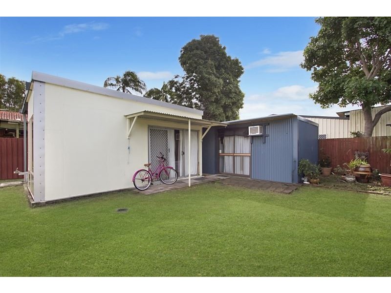99 Fifth Avenue, Palm Beach QLD 4221