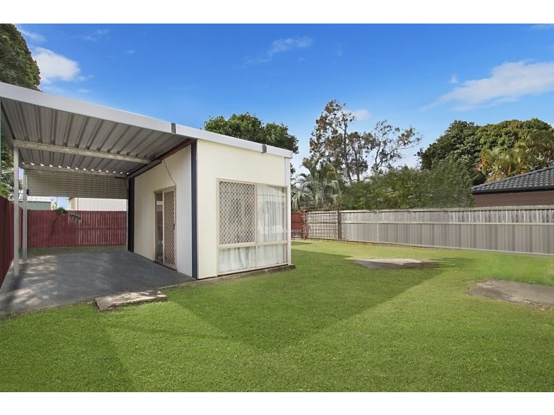 99 Fifth Avenue, Palm Beach QLD 4221