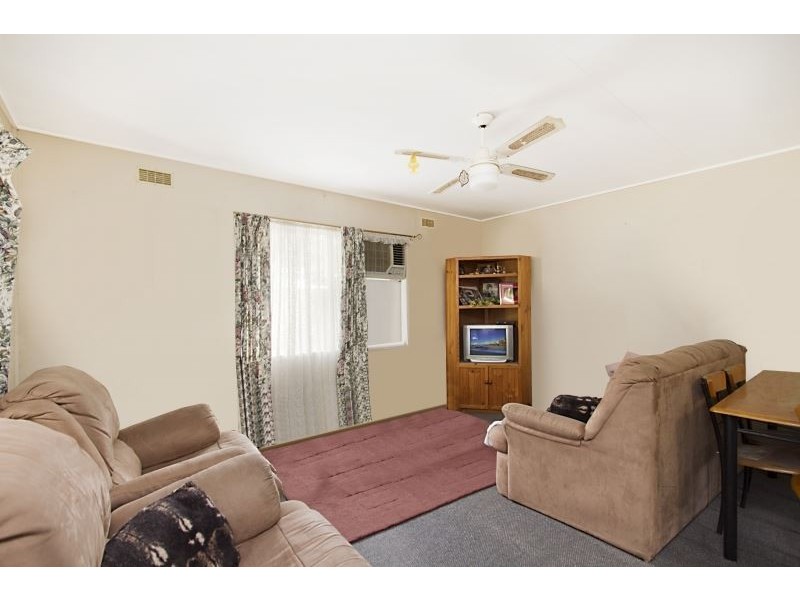 99 Fifth Avenue, Palm Beach QLD 4221