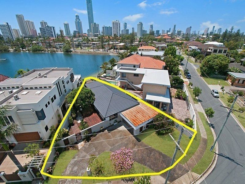 25 Sunrise Blvd, Surfers Paradise QLD 4217