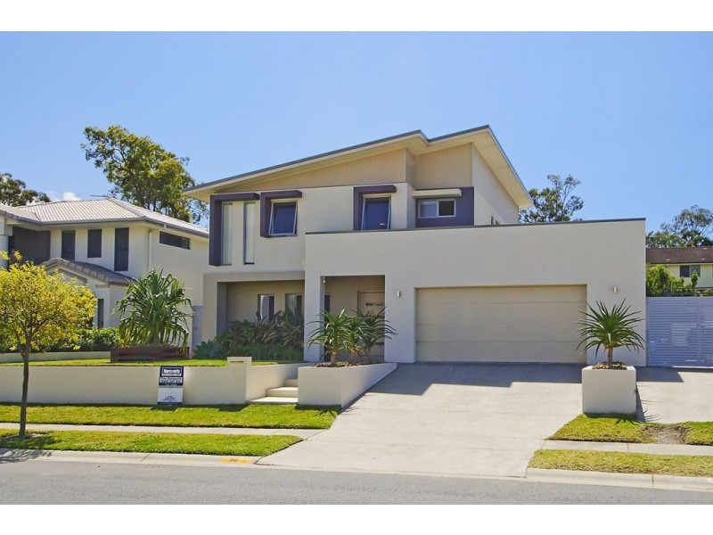 98 Compass Drive, Biggera Waters QLD 4216