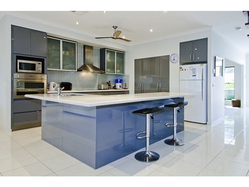 Biggera Waters QLD 4216