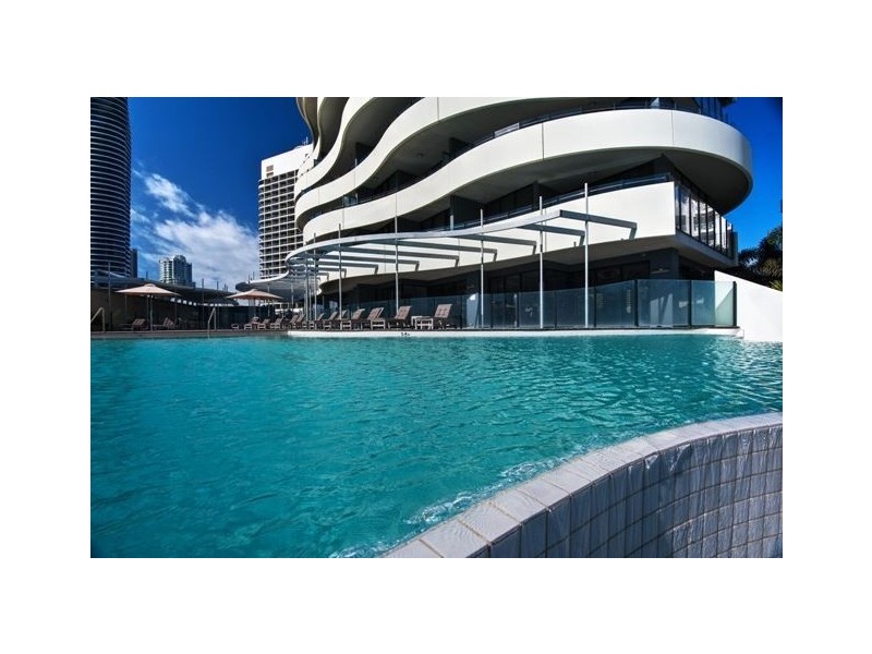 89 Surf Parade, Broadbeach QLD 4218