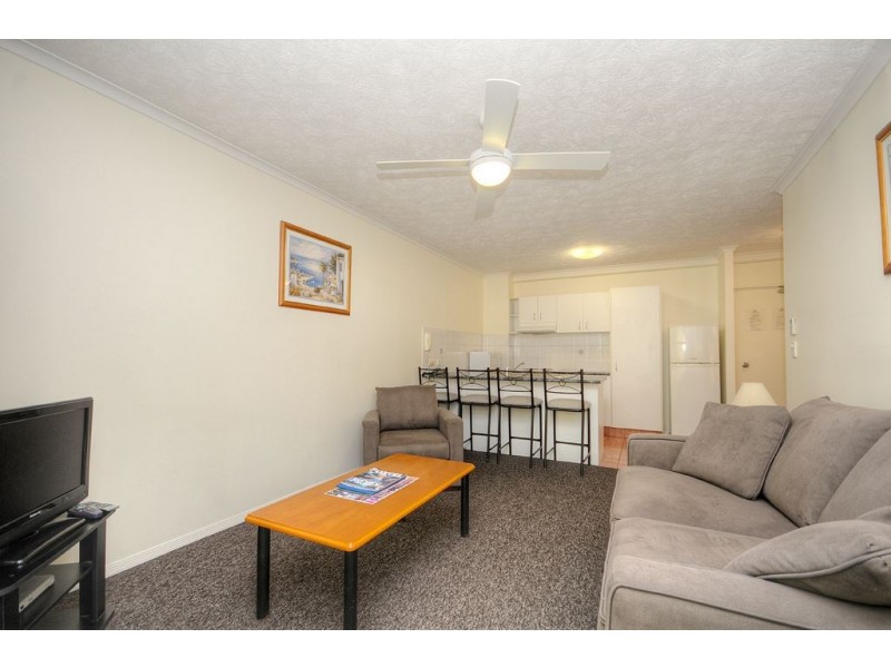 10/10 Bath Street, Labrador QLD 4215