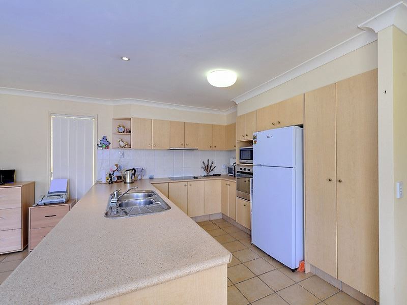 5 Litsea Court, Reedy Creek QLD 4227