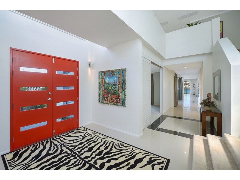 46 Harbour Rise, Hope Island QLD 4212