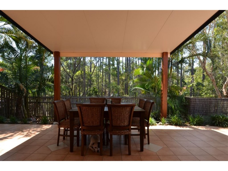5 Ranier Crescent, Varsity Lakes QLD 4227