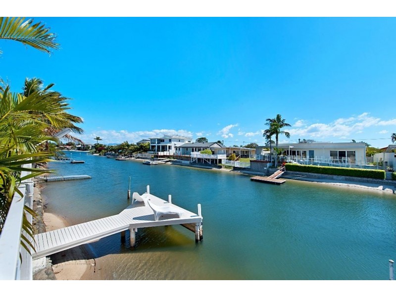11 Sarasota Key, Broadbeach Waters QLD 4218