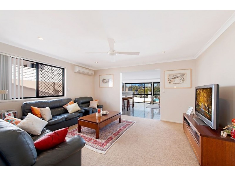 11 Sarasota Key, Broadbeach Waters QLD 4218