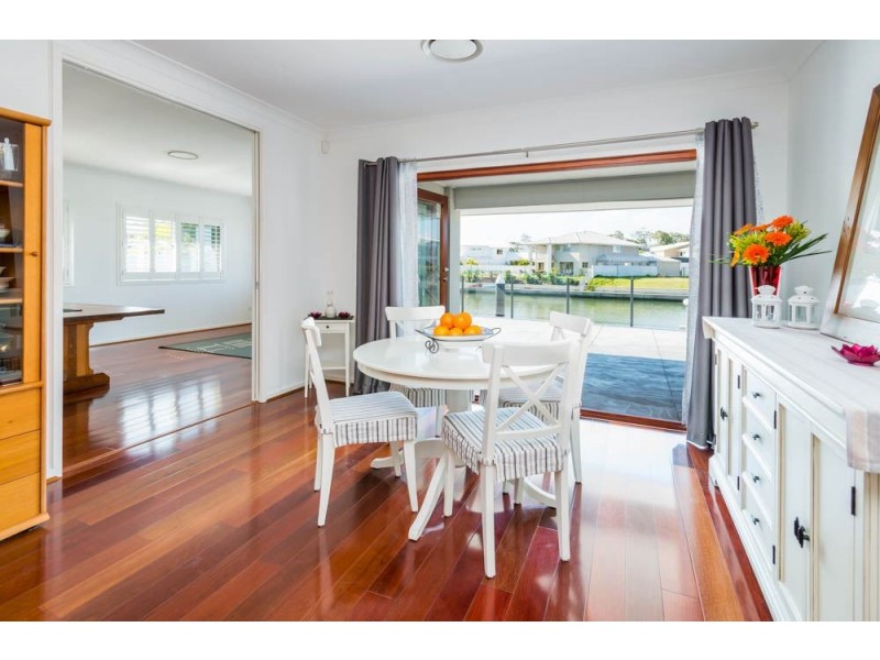 28 Middle Quay, Biggera Waters QLD 4216