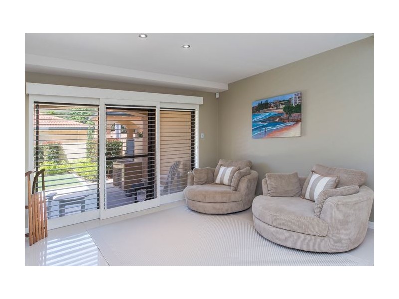 3211 Palladian Drive, Hope Island QLD 4212